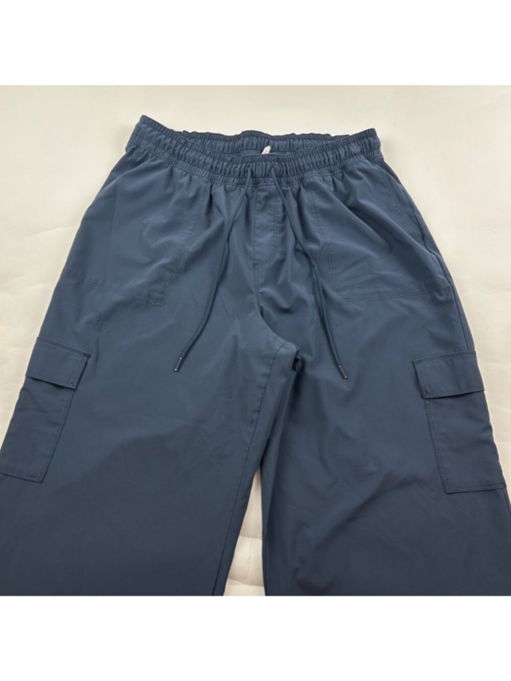 LIVI Active Navy Blue Stretch Athletic Wide Leg Cargo Pant 14/16 - Picture 2 of 6